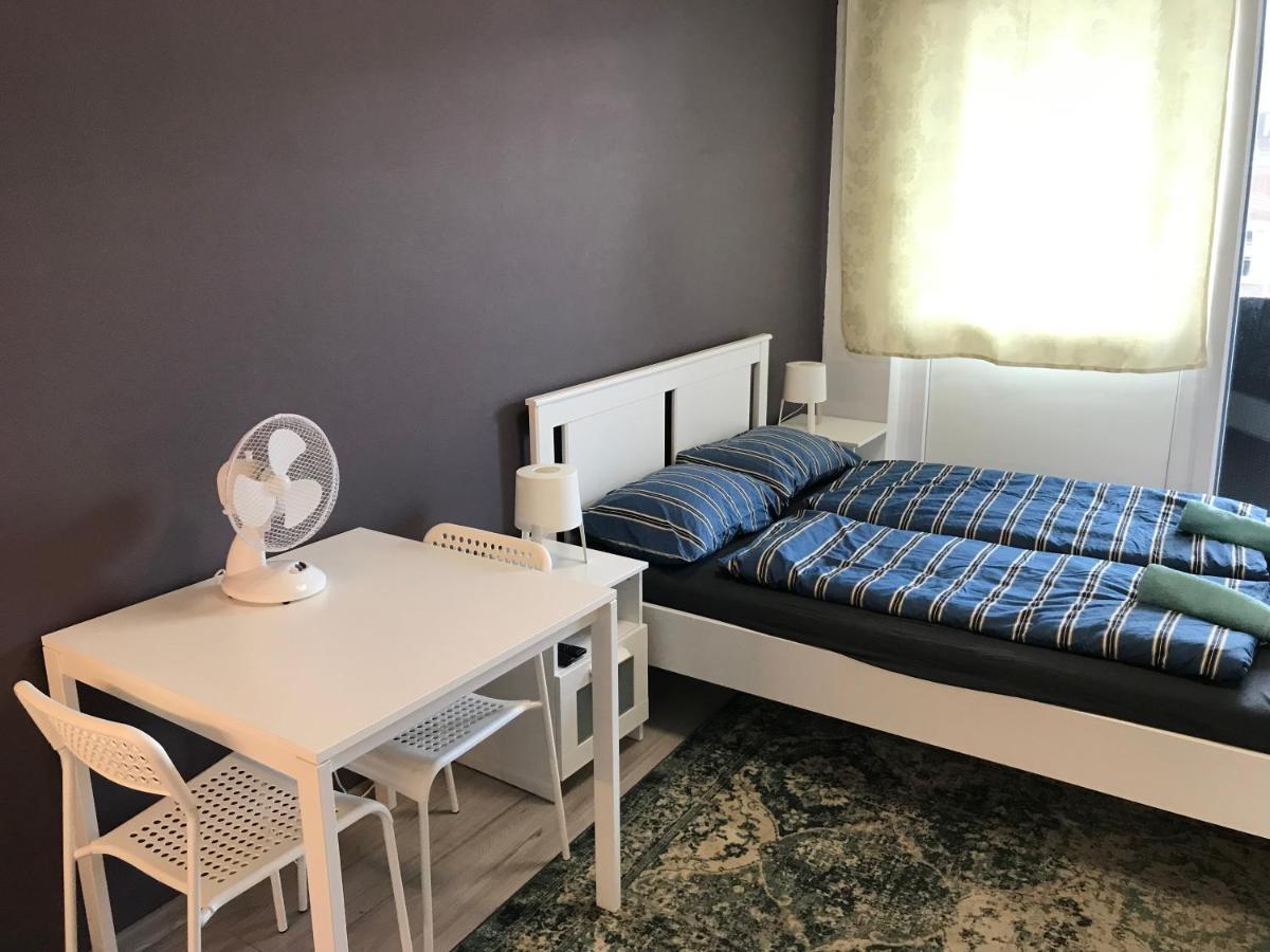 Roland Apartment Westnd Budapest Kültér fotó