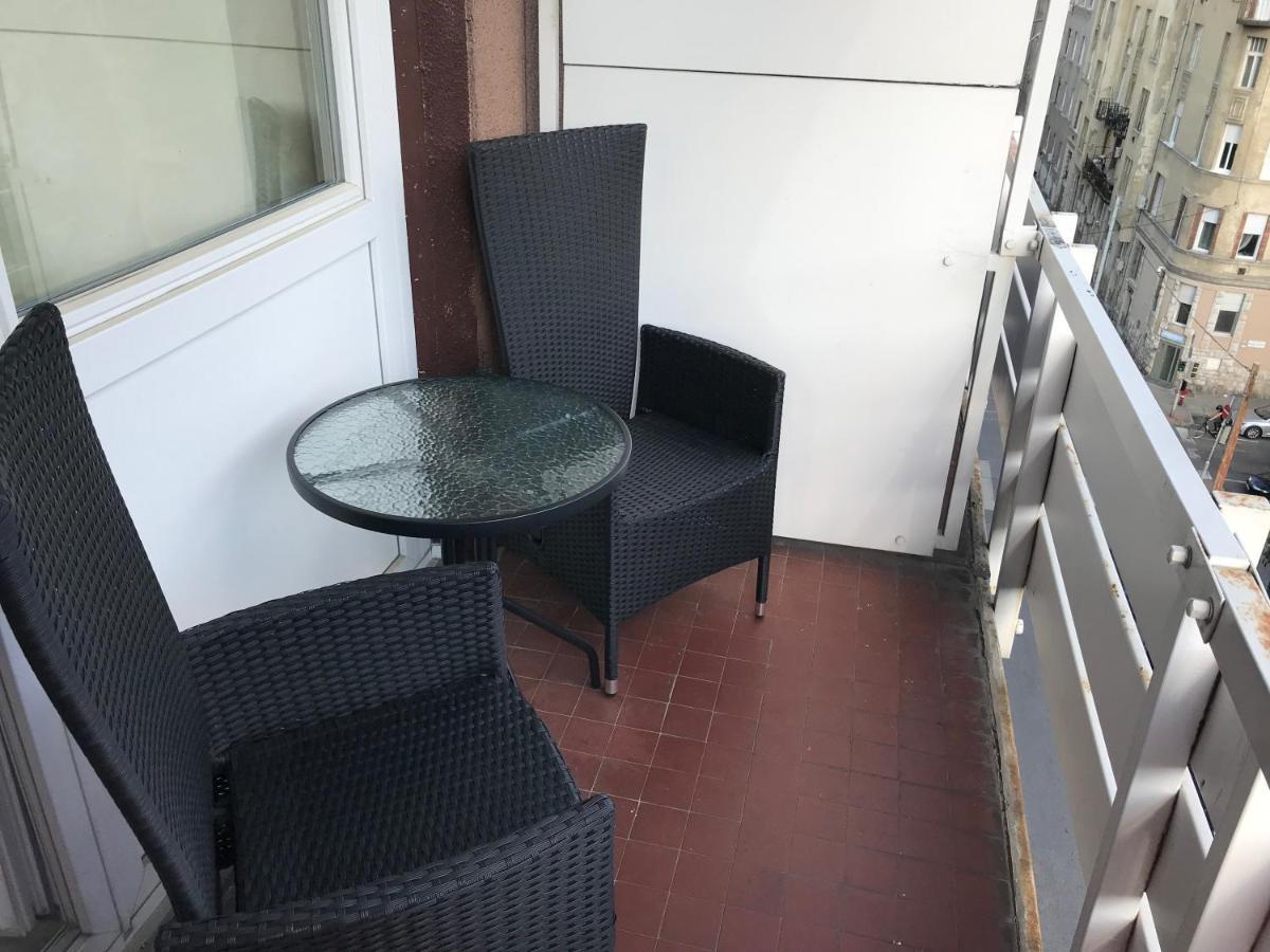 Roland Apartment Westnd Budapest Kültér fotó